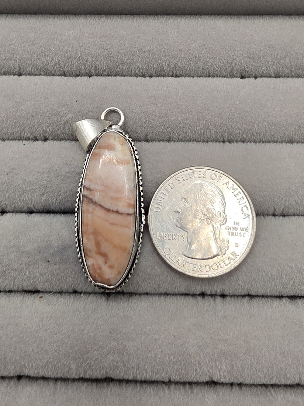 Silver Plated Coconut Japer Oval Stone Pendant Necklace